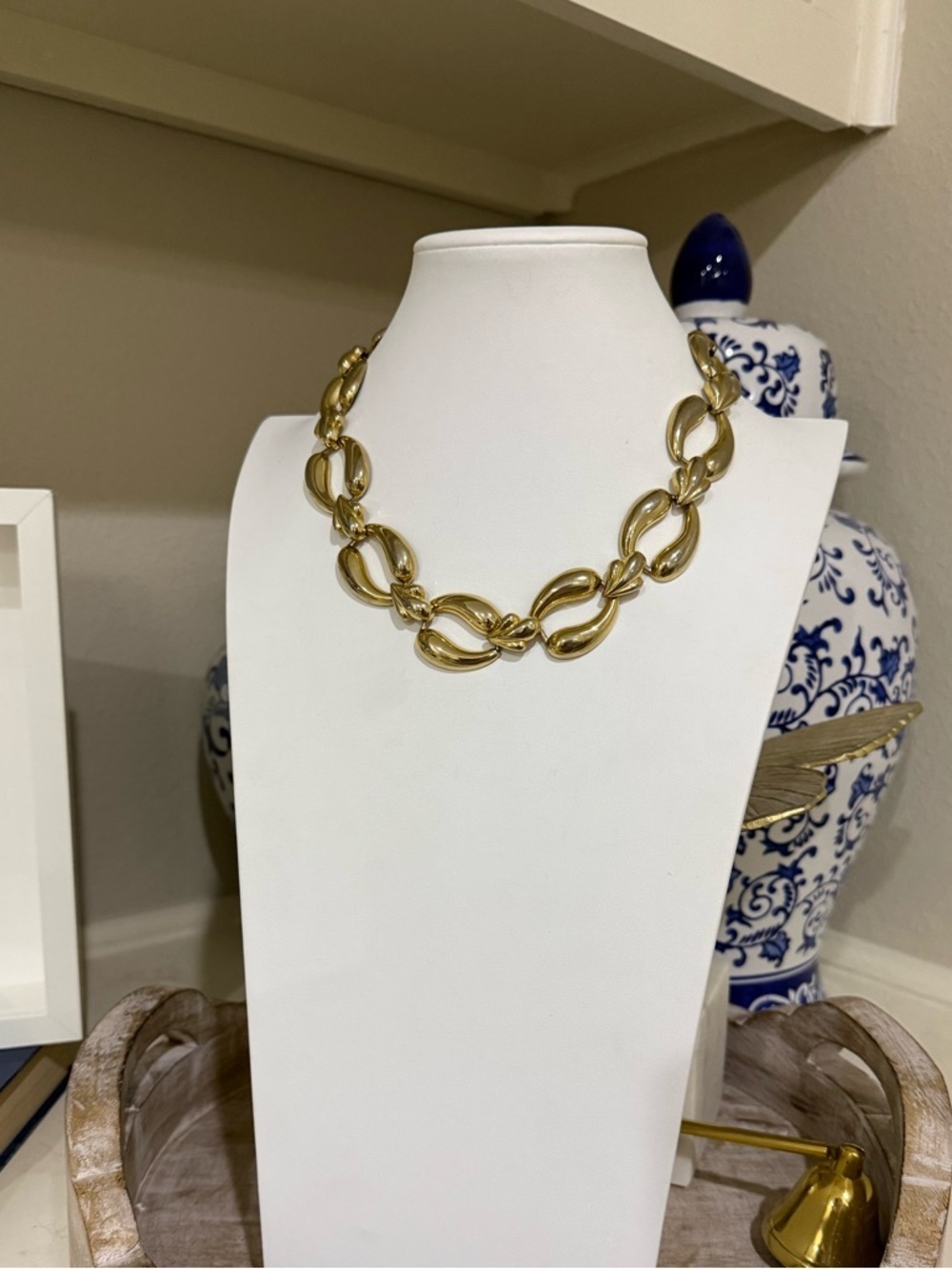 Vintage Chunky Gold Tone Link Necklace